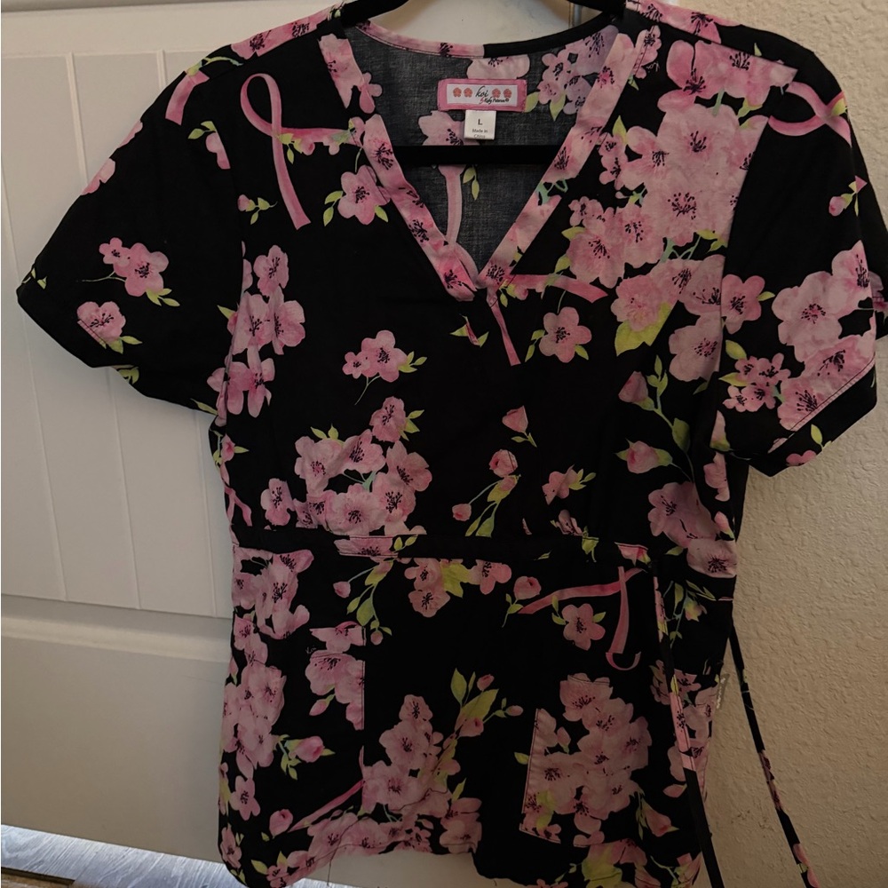 Koi Black and Pink Floral Blouse